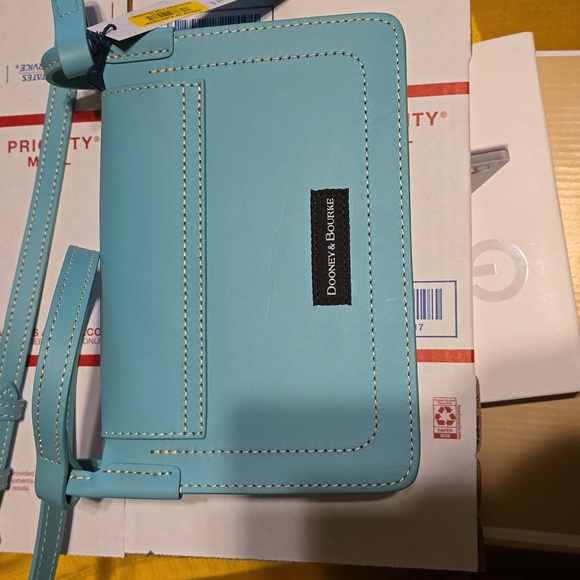 🆕Dooney Bourke Handbag - Picture 3 of 6